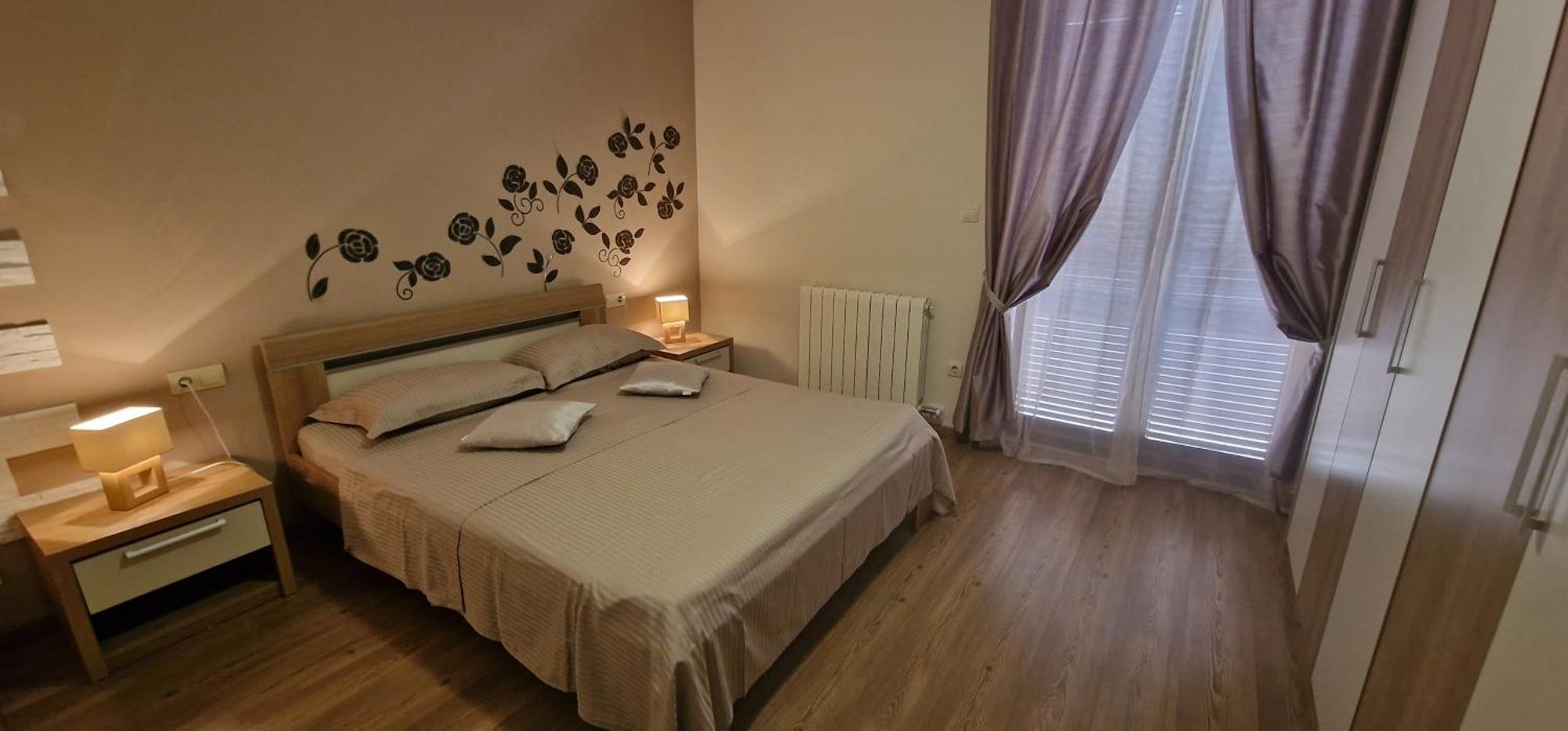 Apartments Fantazija Ровин Екстериор снимка